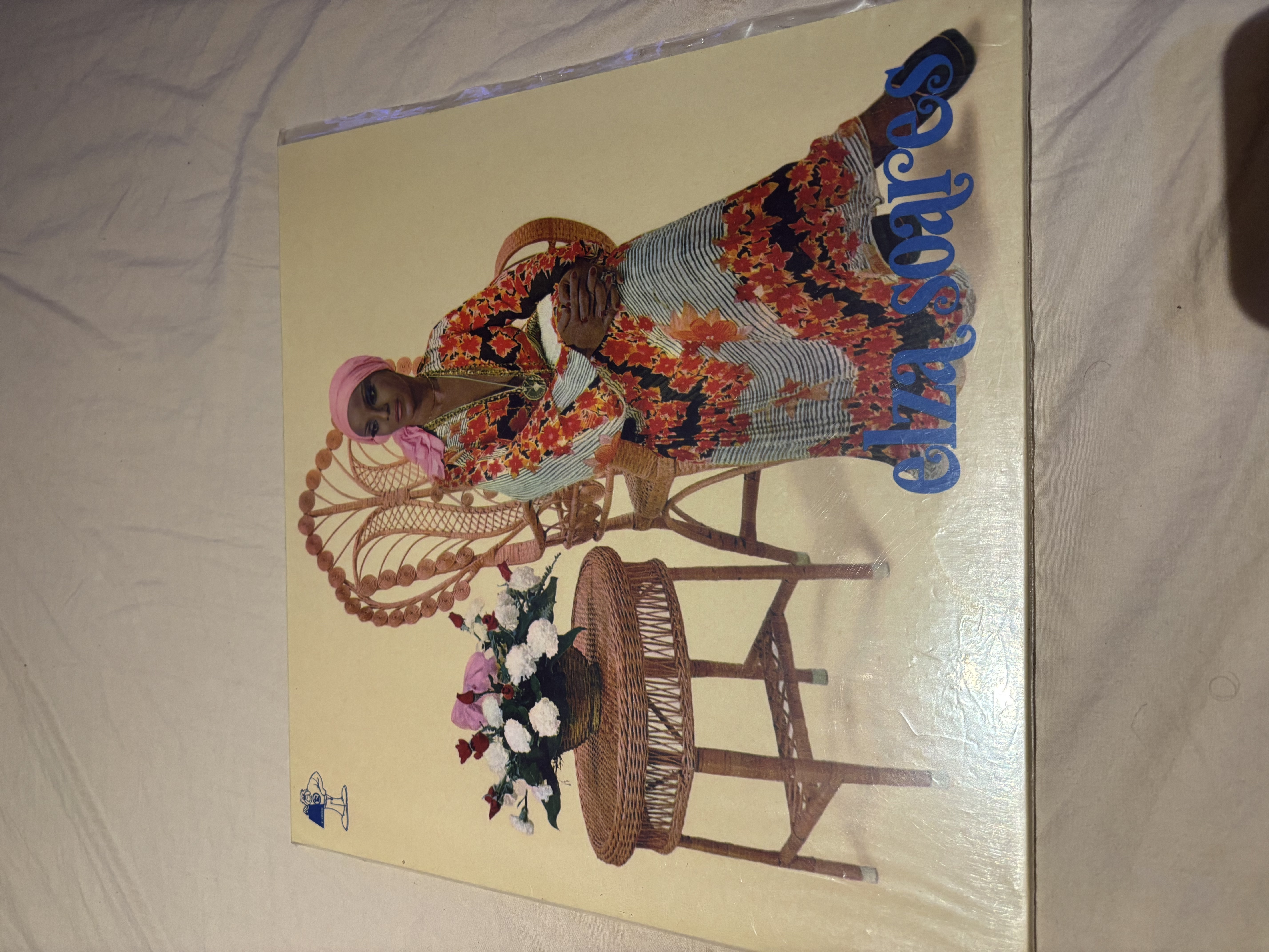 Capa do disco Elza Soares 1974, de Elza Soares